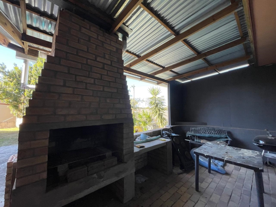 3 Bedroom Property for Sale in Cambridge West Eastern Cape
